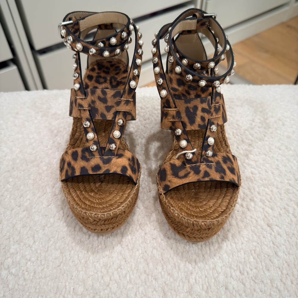 Jimmy Choo Leopard Pearl Print Platform Sandals NWOT 35